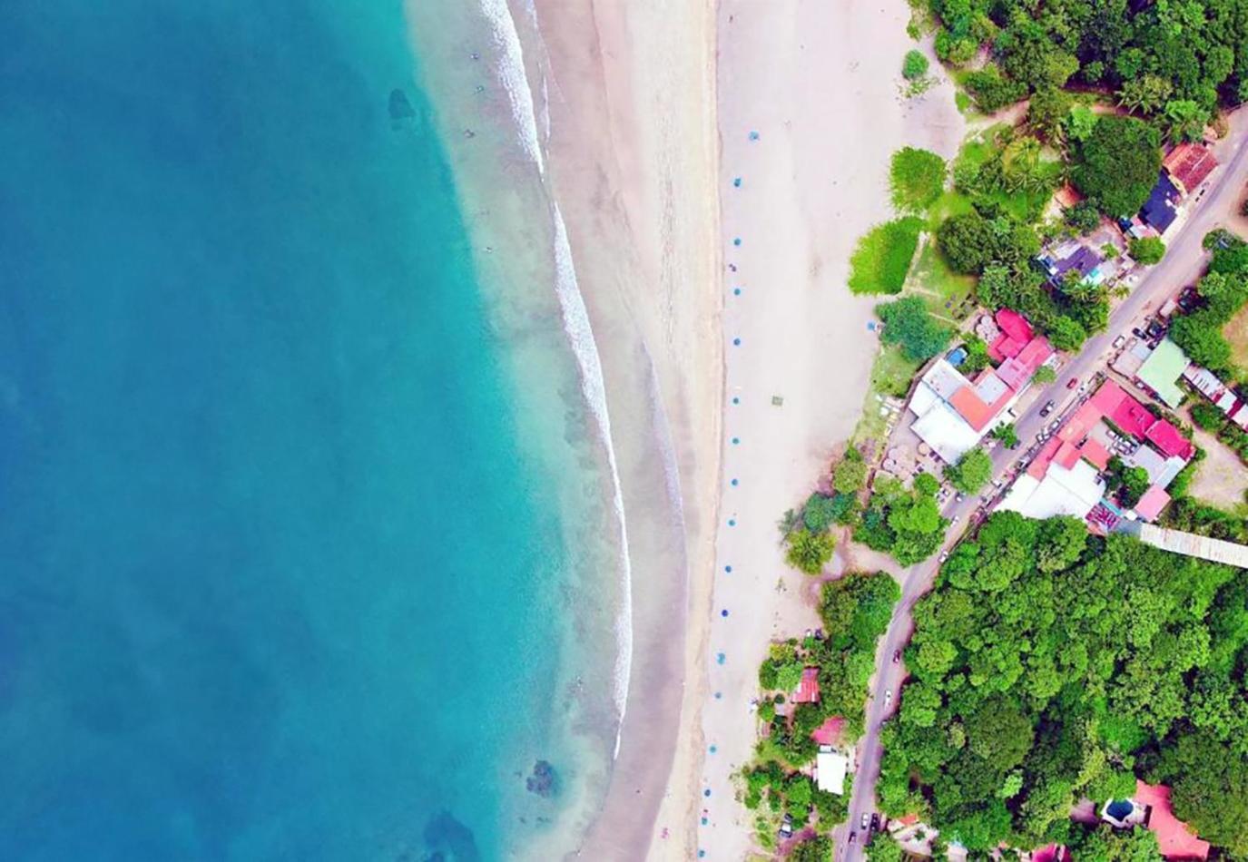 Surf Ranch Tamarindo Hotell Exteriör bild