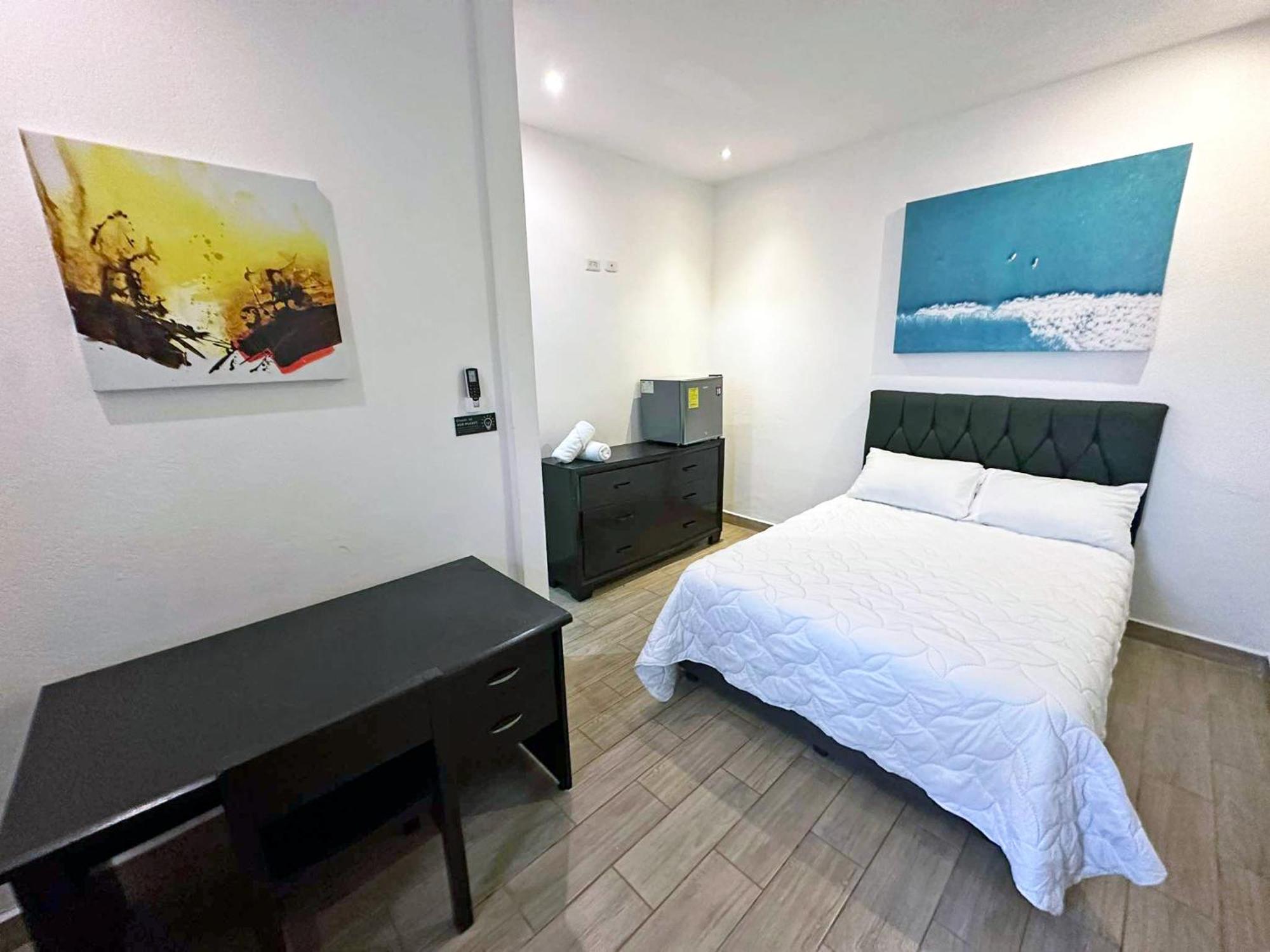 Surf Ranch Tamarindo Hotell Exteriör bild