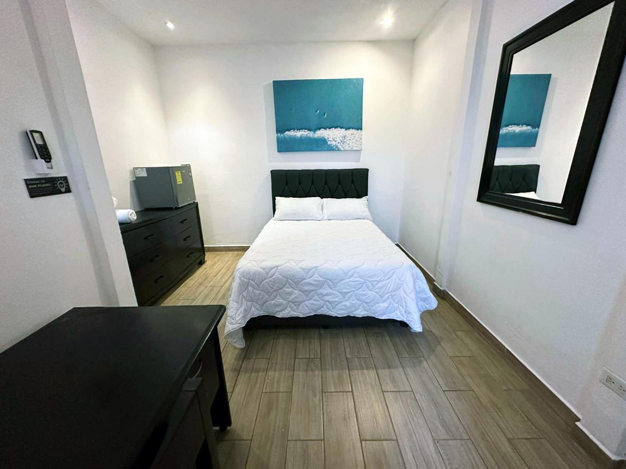 Surf Ranch Tamarindo Hotell Exteriör bild
