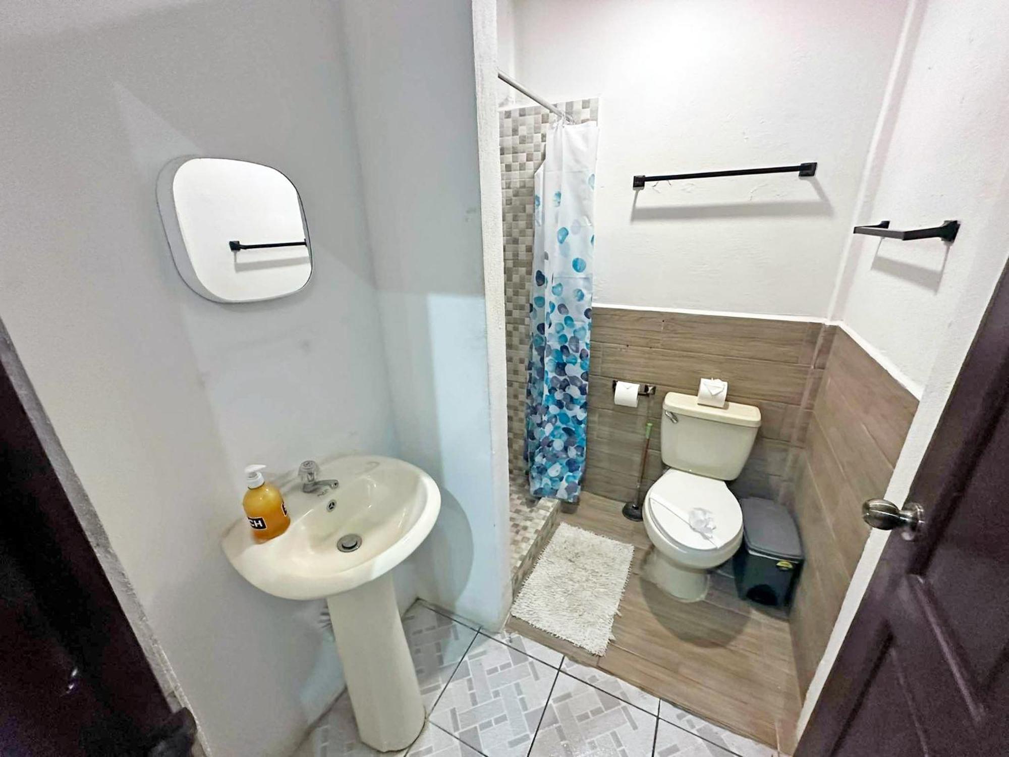 Surf Ranch Tamarindo Hotell Exteriör bild